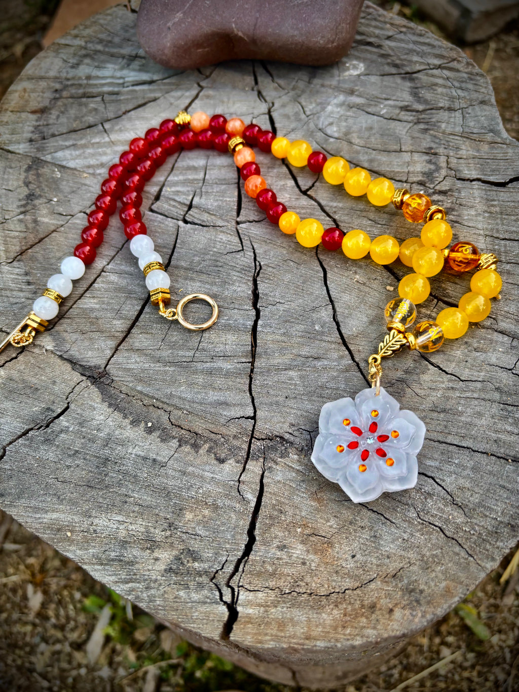 Chinese style Beaded Necklace with Flower Pendant