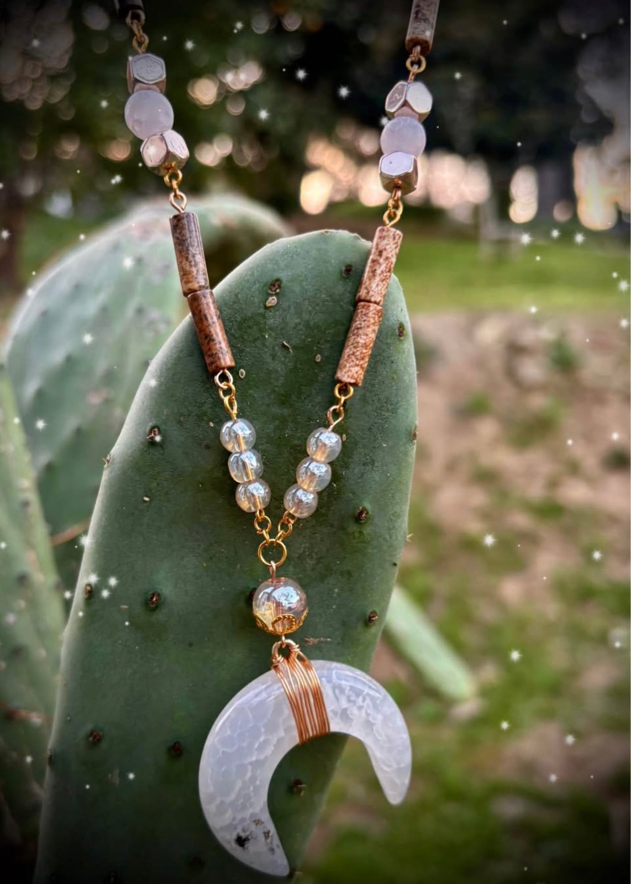 Natural stone crackle agate necklace