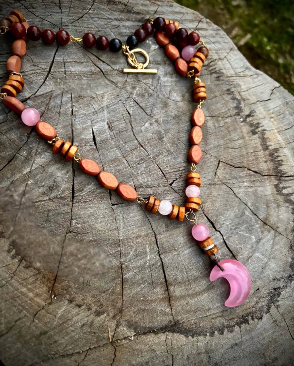 Pink cats eye, crescent moon with wooden chain