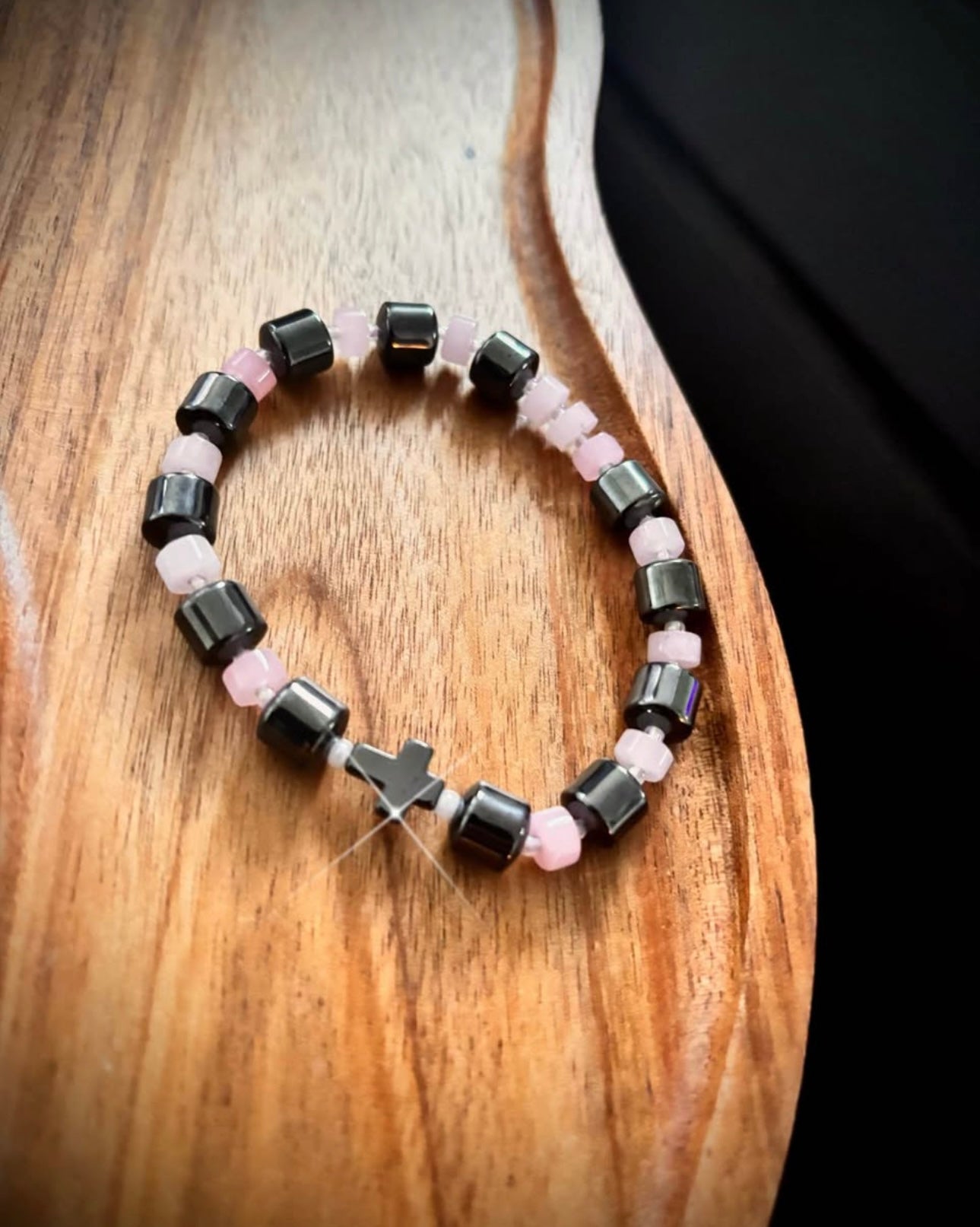 Hematite / rose quartz bracelet