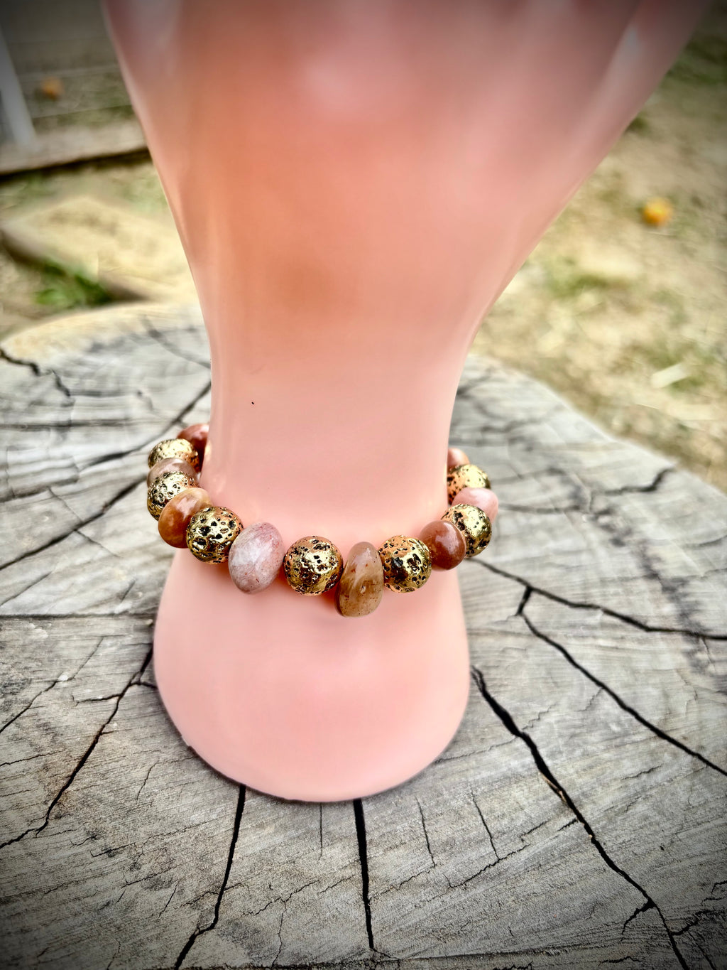 Rondelle glass and golden lava stone bracelet