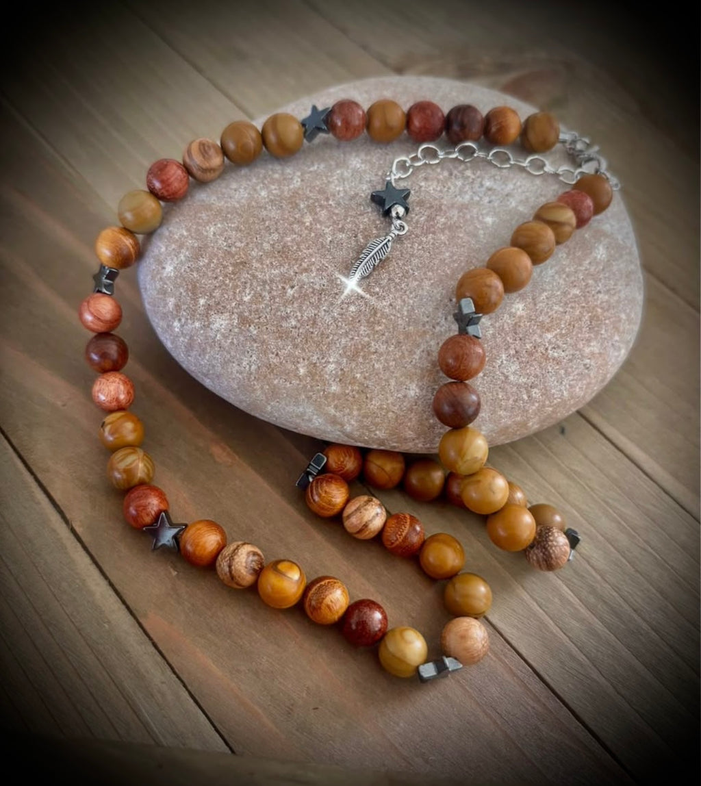 Men’s wood grain yellow Jasper necklace