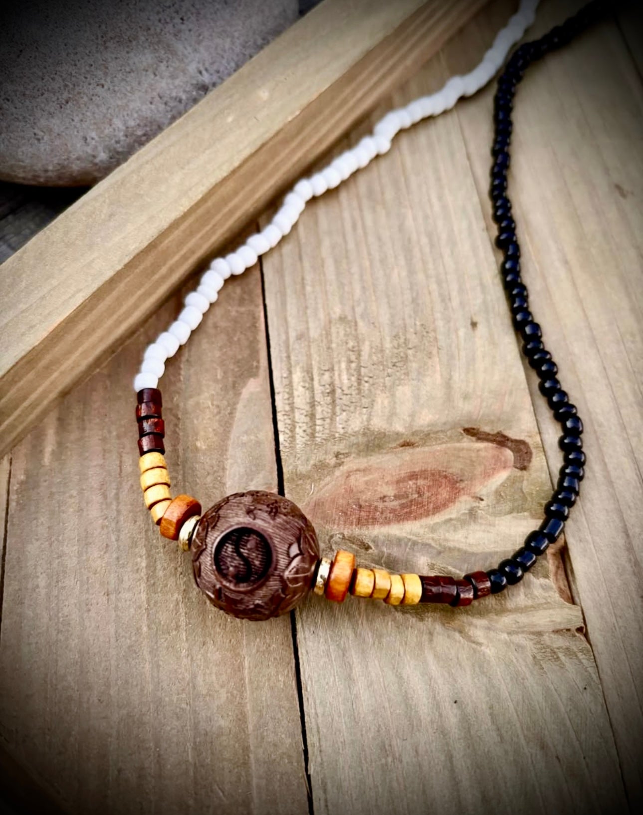 Yin yang necklace with bohemian touch