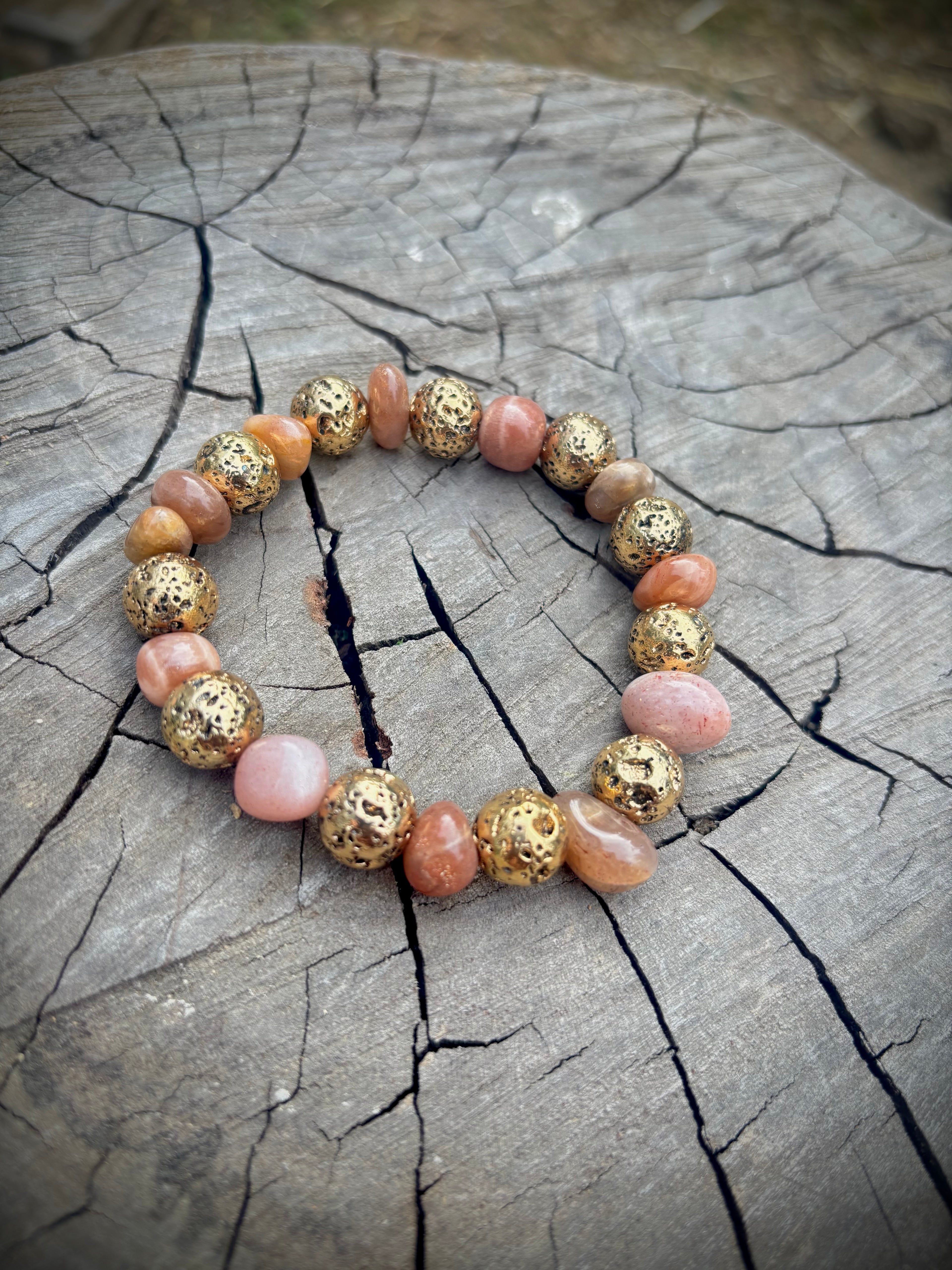 Rondelle glass and golden lava stone bracelet
