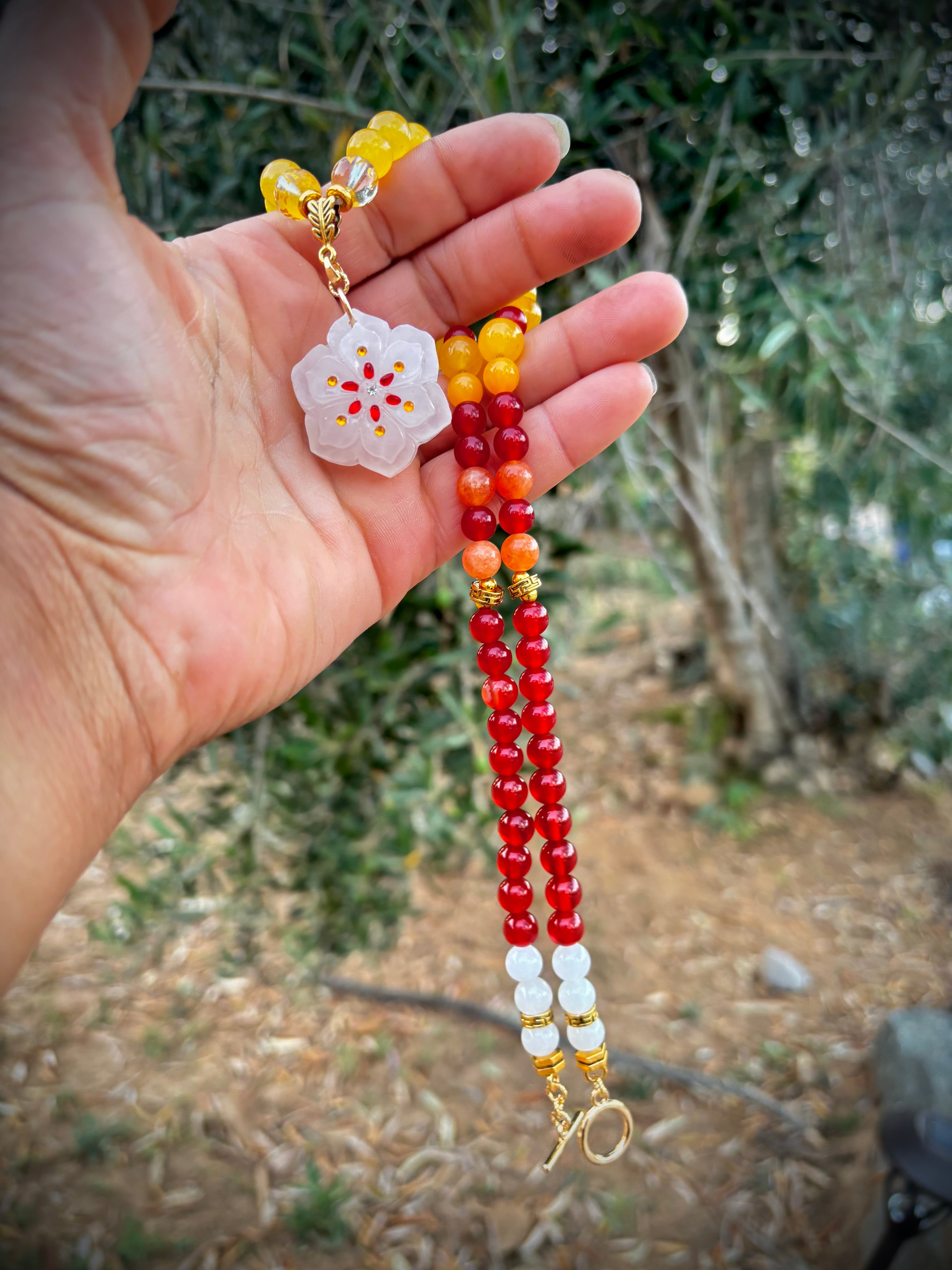 Chinese style Beaded Necklace with Flower Pendant