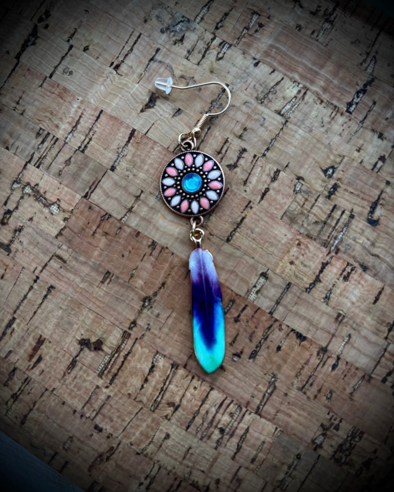 Majestic feather dro earrings, blue