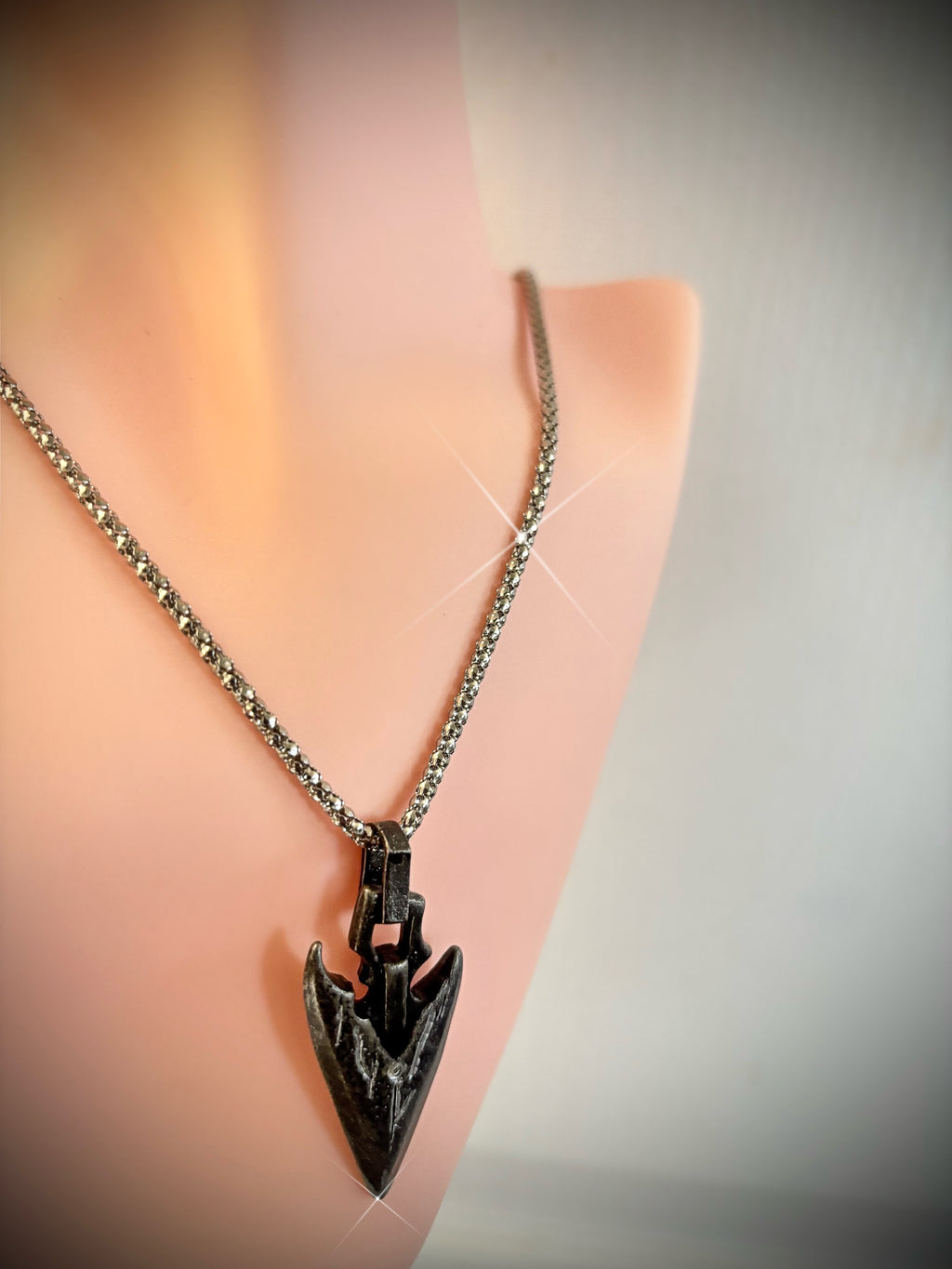 Men’s dark steel arrowhead necklace